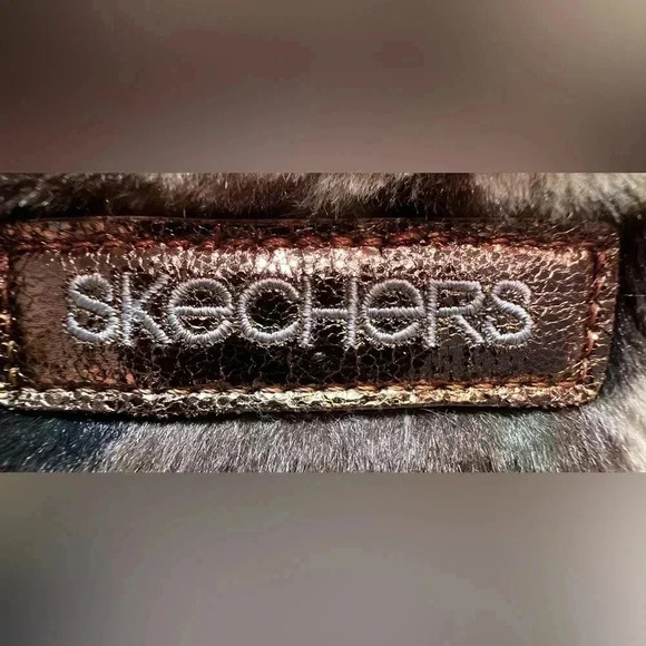 Skechers | small, camouflage faux fur backpack - Picture 12 of 16